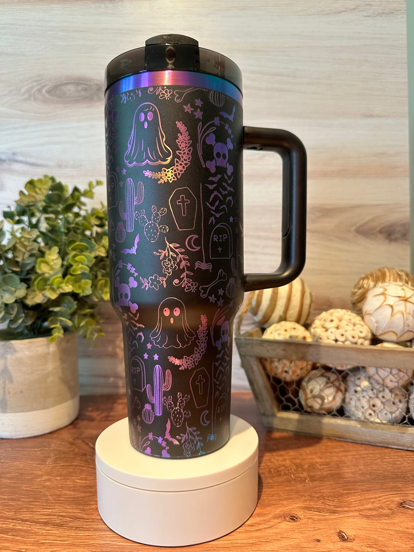 Halloween doodle 40oz handled tumbler.