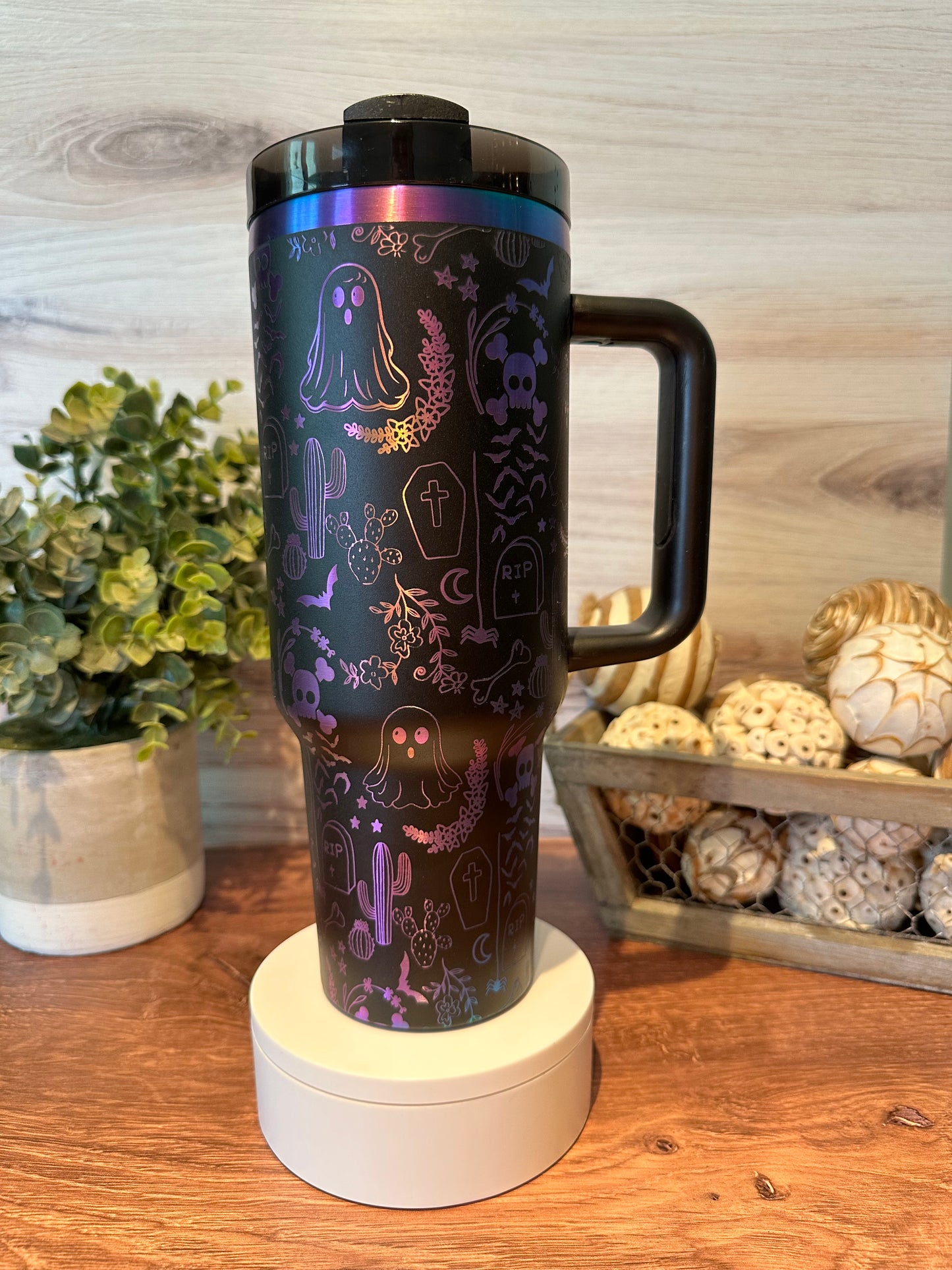 Halloween doodle 40oz handled tumbler.