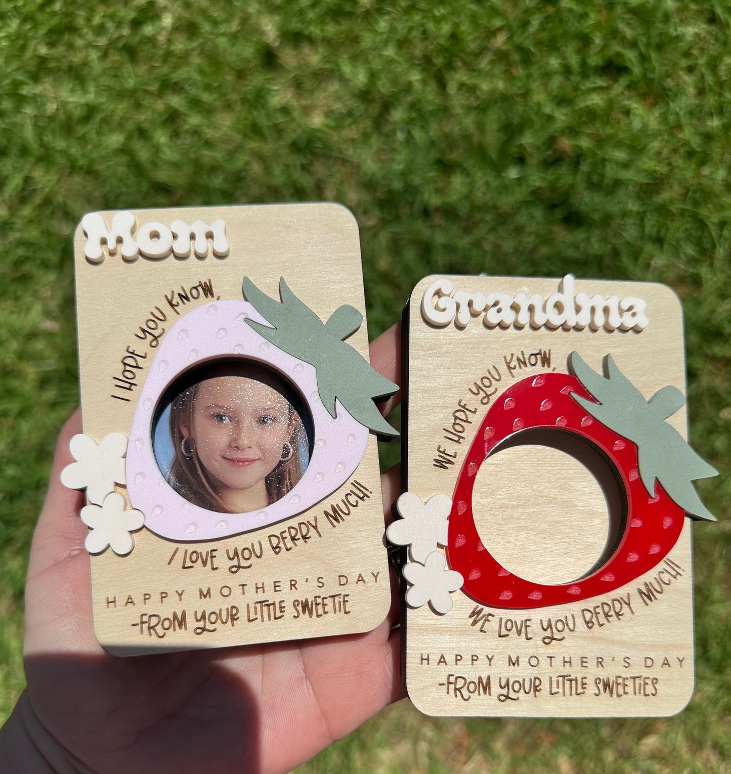 Fridge Photo Magnet, custom photo frame magnet, strawberry magnet, Mom photo magnet, Grandma photo magnet, Mother’s Day gift, Mom gift