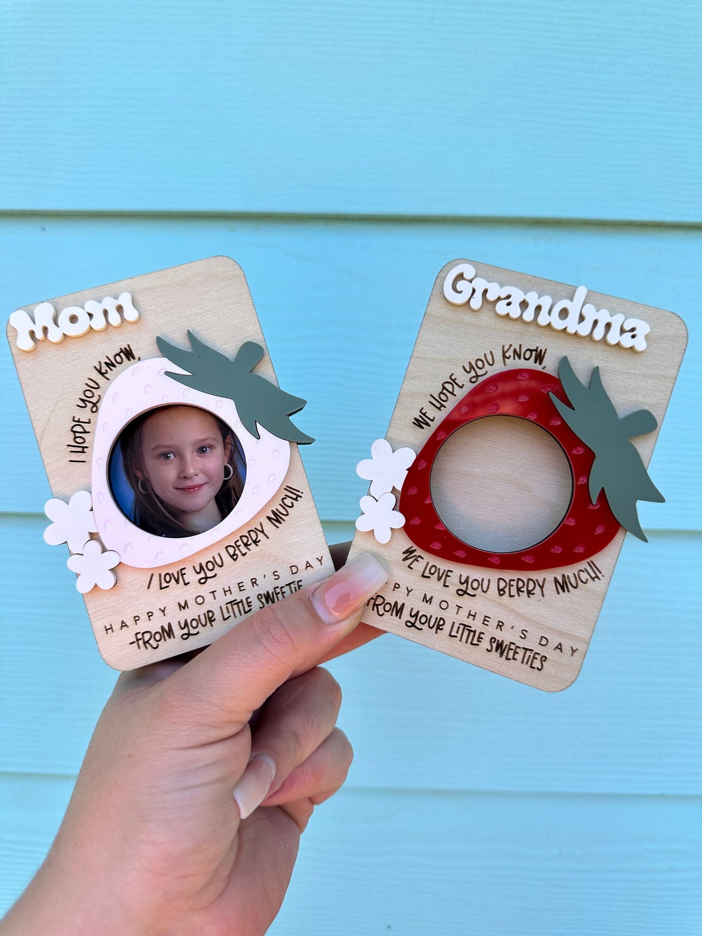 Fridge Photo Magnet, custom photo frame magnet, strawberry magnet, Mom photo magnet, Grandma photo magnet, Mother’s Day gift, Mom gift