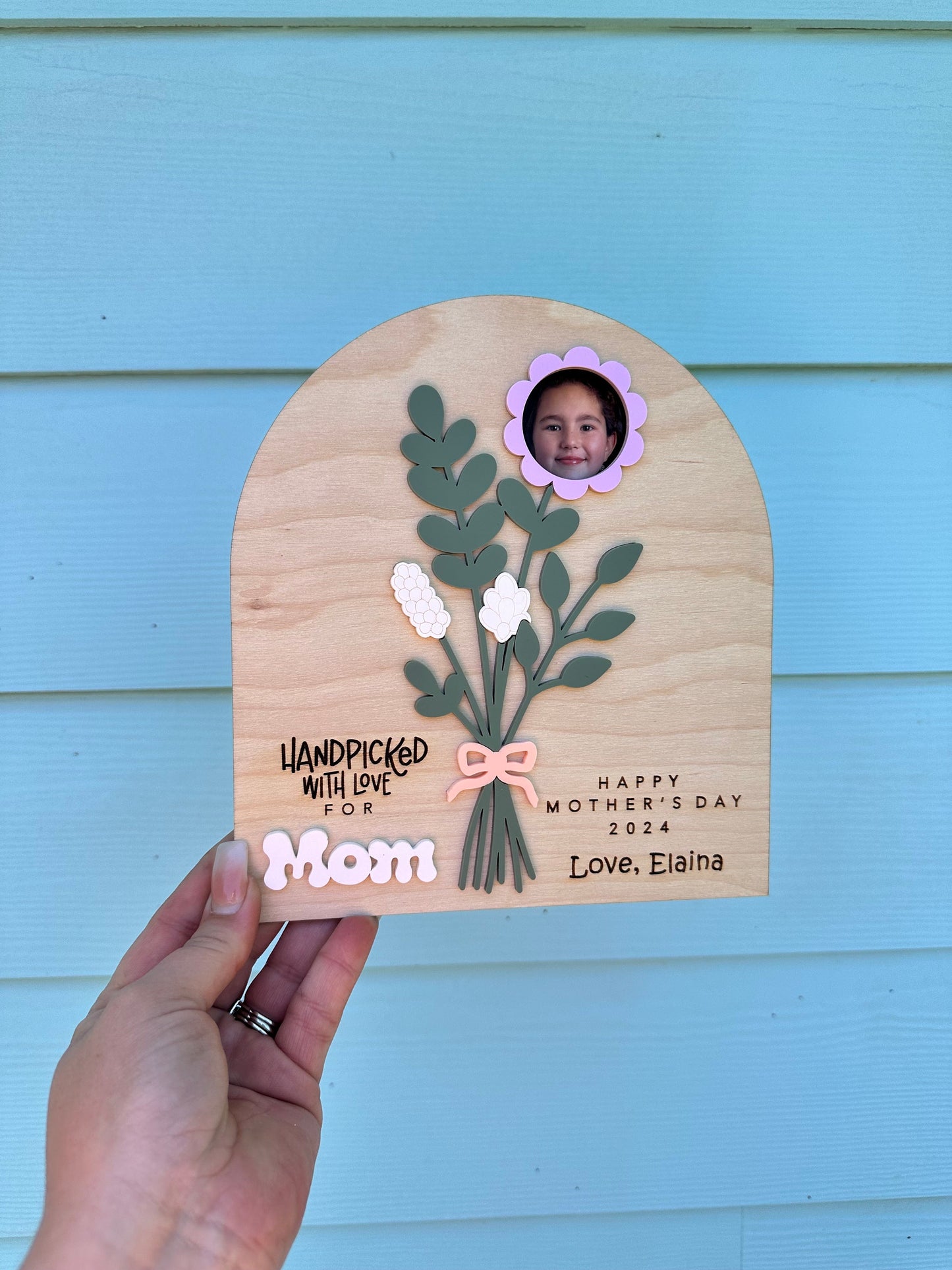 Flower Bouquet Photo sign, Mother’s Day Gift, Gifts for her, Gift for mom, Keepsake gift, Photo frame gift, Kids gift to Mom or Grandma