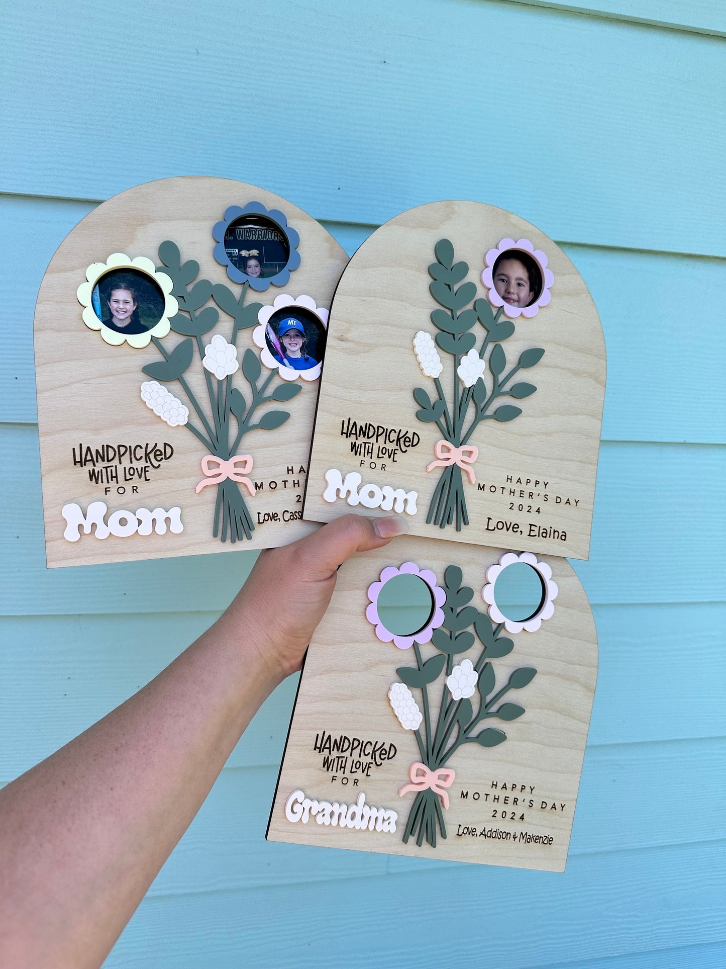 Flower Bouquet Photo sign, Mother’s Day Gift, Gifts for her, Gift for mom, Keepsake gift, Photo frame gift, Kids gift to Mom or Grandma