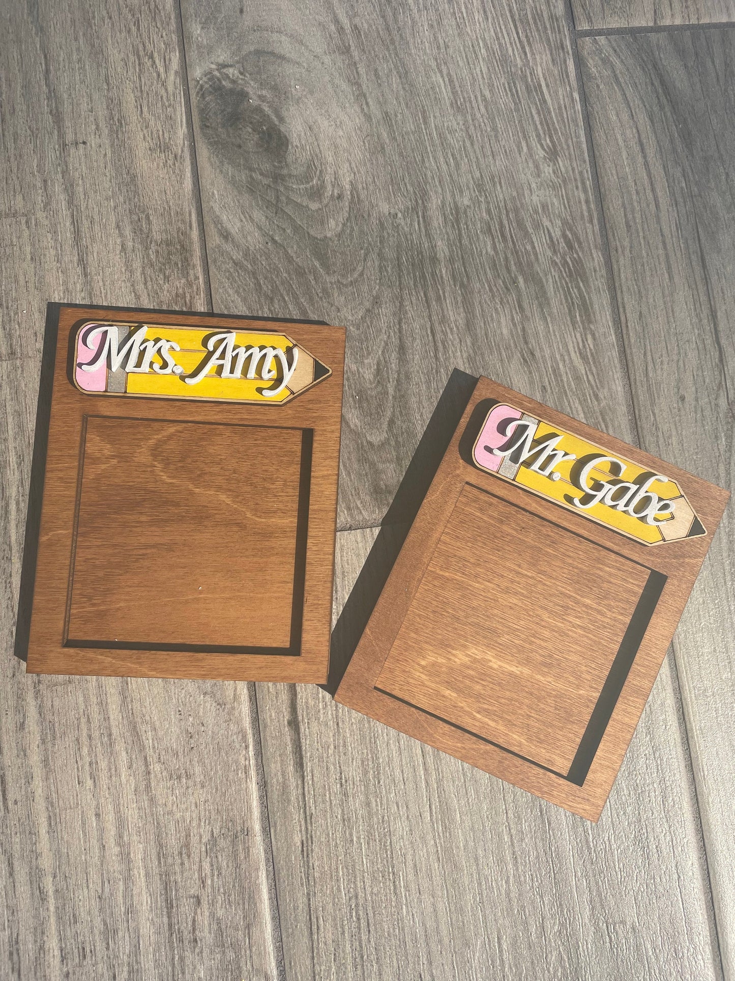 Teacher post it note holder