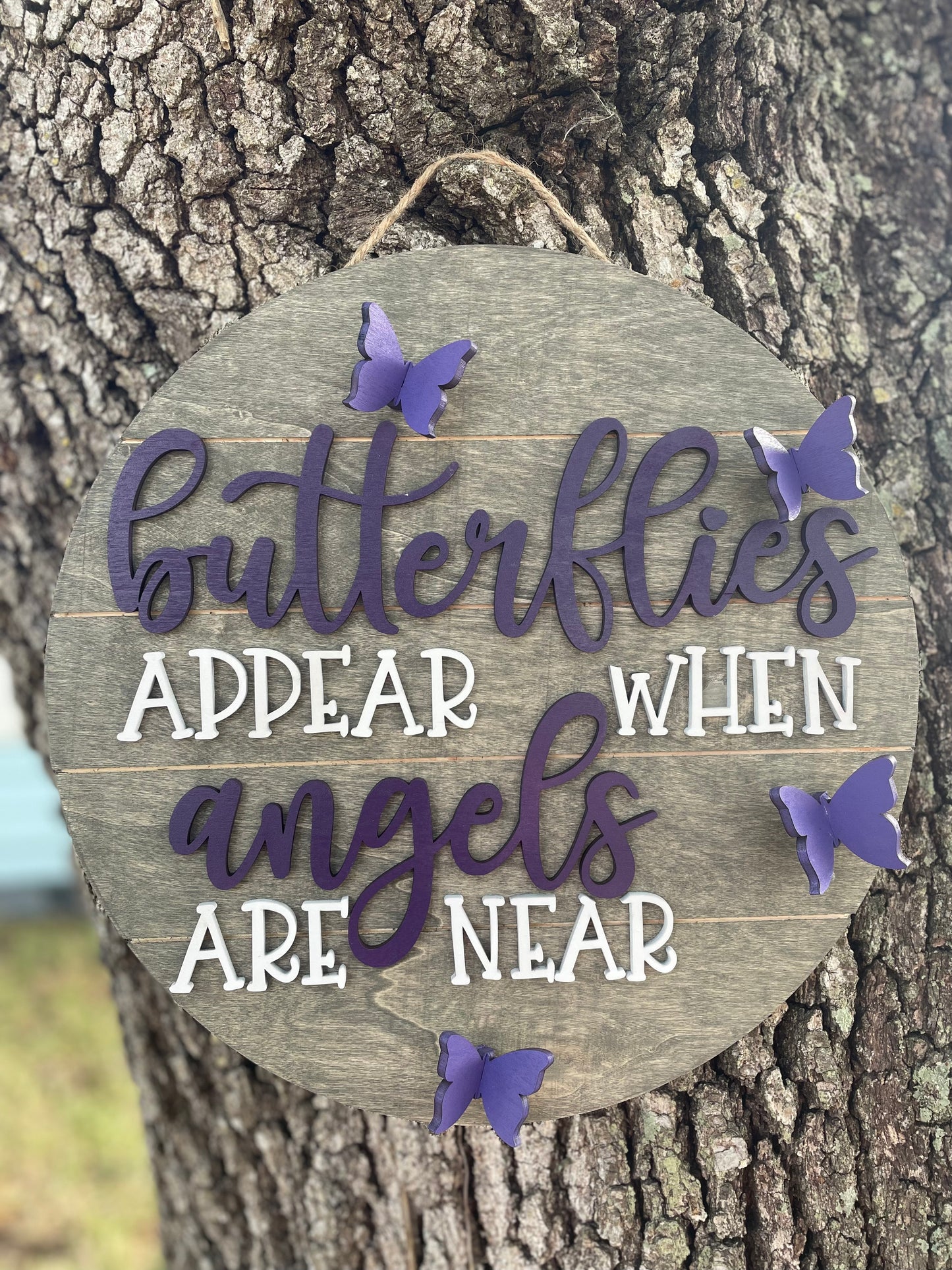 Angels appear 15 inch round hanging sign